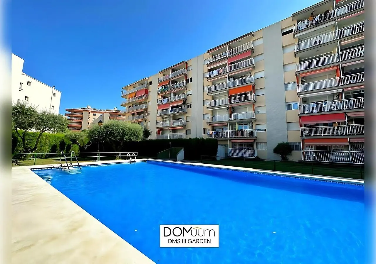 Domuum Holidays - Dms III Garden Salou Apartment