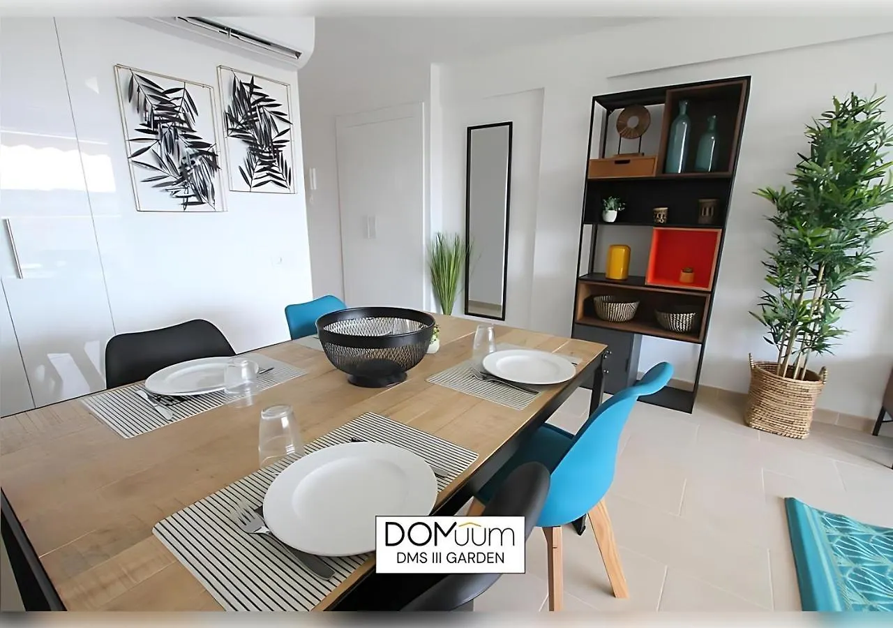 Domuum Holidays - Dms III Garden Salou 0*,  Spain